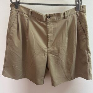Lynx Tan Golf Shorts 40